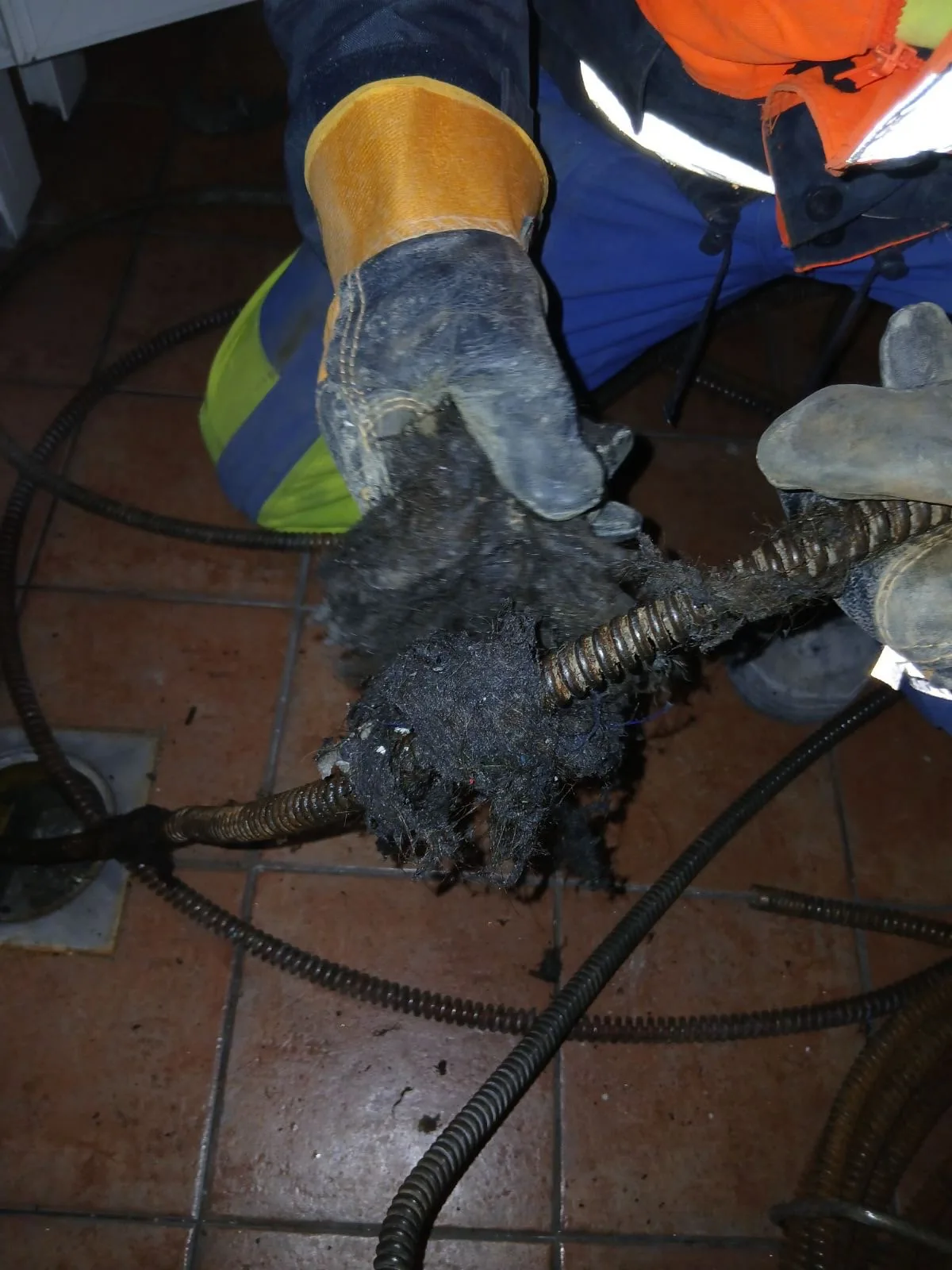 Mašinsko odgušenje kanalizacije - Beograd